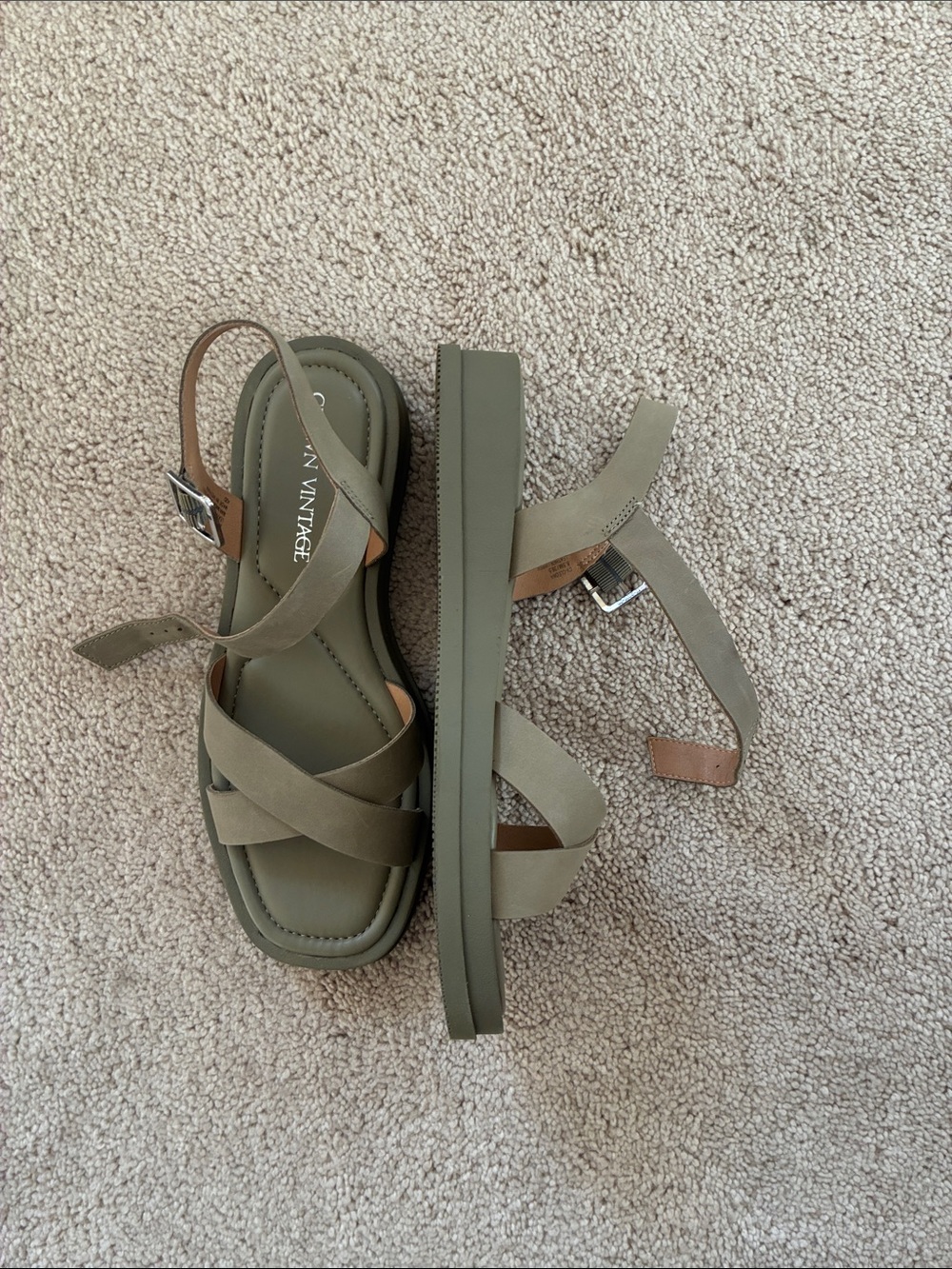 Crown Vintage Olive Strappy Slingback Sandals NWT.